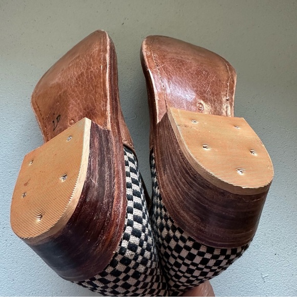 The Root Collective Espe leather and woven textile ankle boots. - Picture 8 of 13